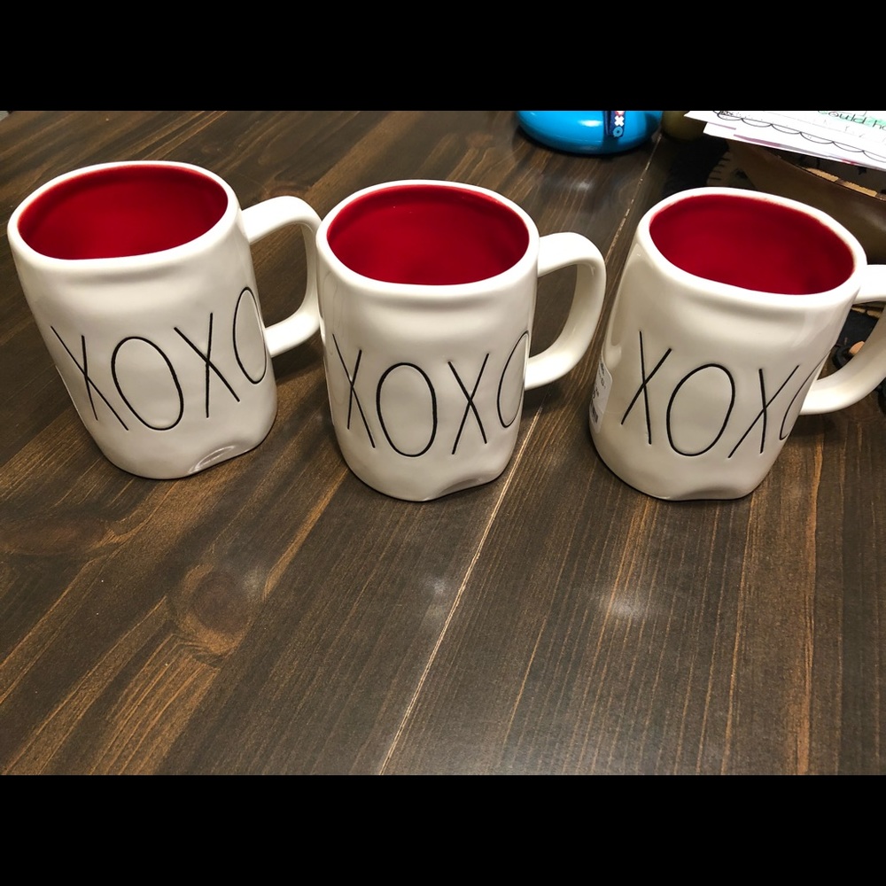 Rae Dunn Xoxo Mugs